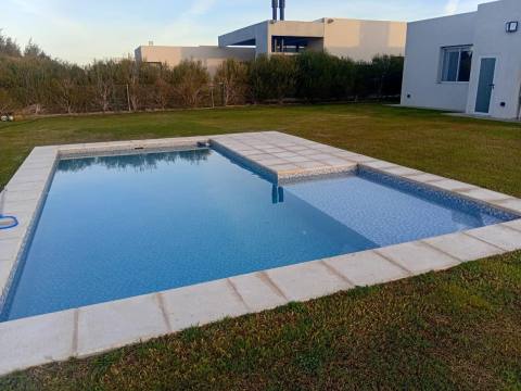 Casa 3 dormitorios en venta Vida, Funes. CHO5644773 Crestale Propiedades