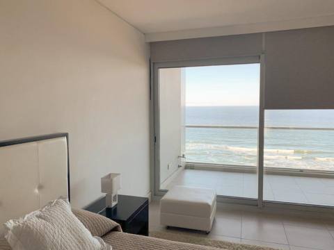 Departamento 2 dormitorios en venta Punta Del Este - Torre Le Parc , Punta del Este. CAP5645505 Crestale Propiedades