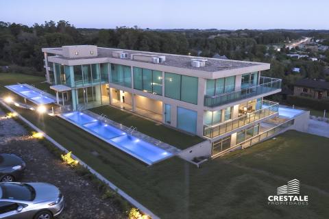 Departamento 2 dormitorios en venta Syrah Bahía - Punta Del Este, Punta Ballena. CAP5991278 Crestale Propiedades