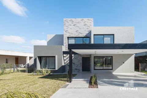 Casa 4 dormitorios en venta Cadaques Funes Hills, Funes. CHO6155611 Crestale Propiedades