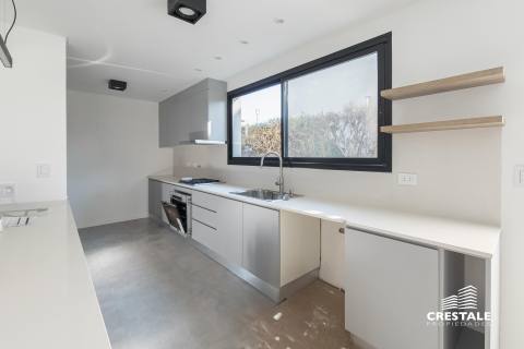 Casa 4 dormitorios en venta Cadaques Funes Hills, Funes. CHO6155611 Crestale Propiedades