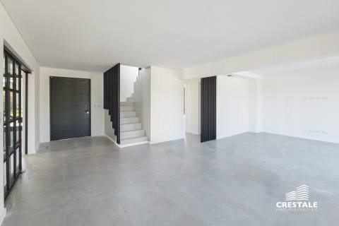 Casa 4 dormitorios en venta Cadaques Funes Hills, Funes. CHO6155611 Crestale Propiedades