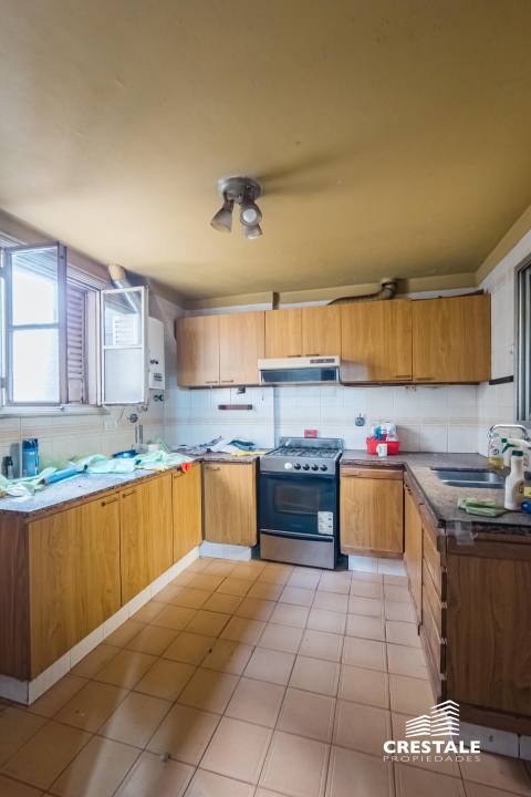 Casa 5 dormitorios en alquiler Córdoba Y España, Rosario. CHO6332585 Crestale Propiedades