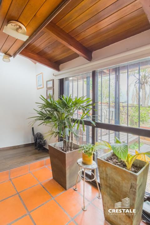 Casa 3 dormitorios en venta Saladillo - Hilarión De La Quintana Y Castro Barros, Rosario. CHO6468371 Crestale Propiedades