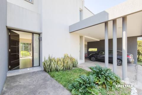 Casa 4 dormitorios en venta Funes Hills Miraflores, Funes. CHO6473351 Crestale Propiedades