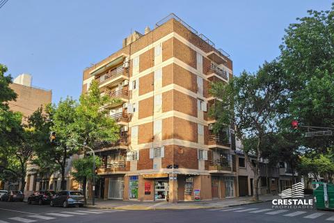 Local en venta Maipu 2400, Rosario. CLO6572354 Crestale Propiedades