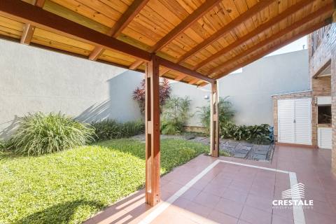 Casa 4 dormitorios en venta Alvear 2800, Rosario. CHO6596770 Crestale Propiedades