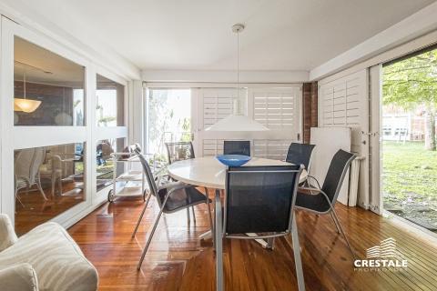 Casa 3 dormitorios en venta Alvear Y Montevideo, Rosario. CLA6674189 Crestale Propiedades