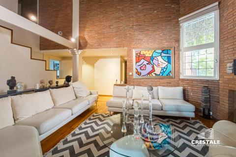Casa 3 dormitorios en venta Alvear Y Montevideo, Rosario. CLA6674189 Crestale Propiedades