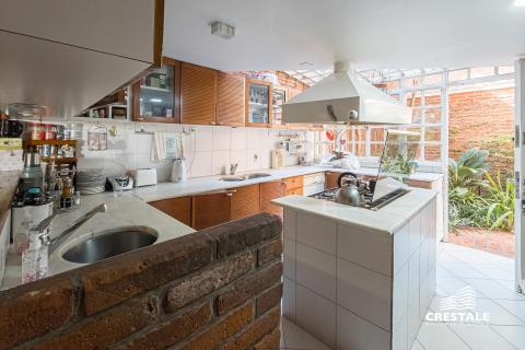 Casa 3 dormitorios en venta Alvear Y Montevideo, Rosario. CLA6674189 Crestale Propiedades