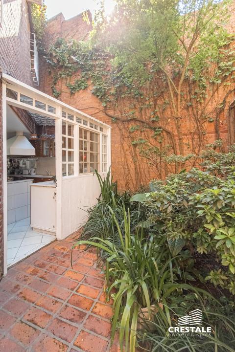 Casa 3 dormitorios en venta Alvear Y Montevideo, Rosario. CLA6674189 Crestale Propiedades