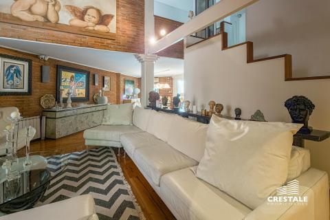 Casa 3 dormitorios en venta Alvear Y Montevideo, Rosario. CLA6674189 Crestale Propiedades