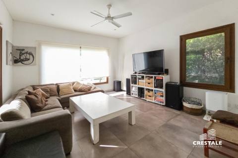 Casa 4 dormitorios en venta Aldea Country Golf Rosario, Rosario. CHO6819957 Crestale Propiedades