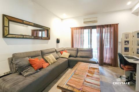 Casa 4 dormitorios en venta Aldea Country Golf Rosario, Rosario. CHO6819957 Crestale Propiedades