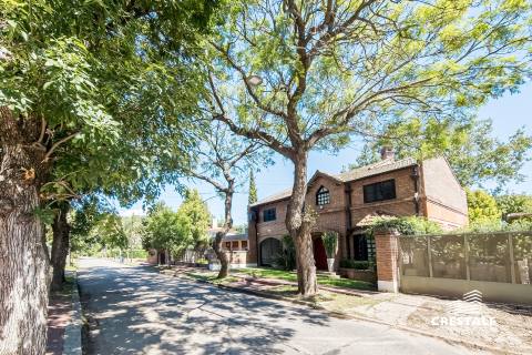 Casa 4 dormitorios en venta Iriarte 3800 - La Florida, Rosario. CHO6862265 Crestale Propiedades