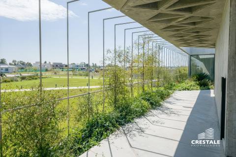 Casa 3 dormitorios en venta Vida, Funes. CHO6872147 Crestale Propiedades