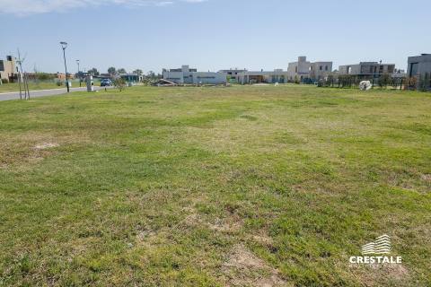 Casa 3 dormitorios en venta Vida, Funes. CHO6872147 Crestale Propiedades