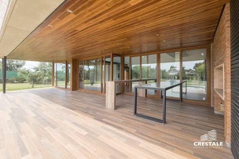 Casa 3 dormitorios en venta Vida, Funes. CHO6872147 Crestale Propiedades