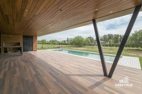 Casa 3 dormitorios en venta Vida, Funes. CHO6872147 Crestale Propiedades