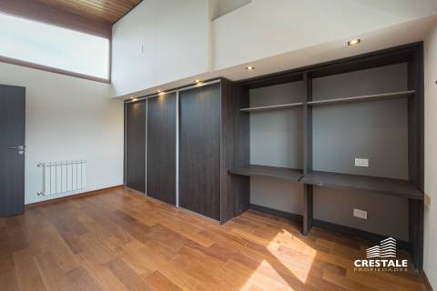 Casa 3 dormitorios en venta Vida, Funes. CHO6872147 Crestale Propiedades