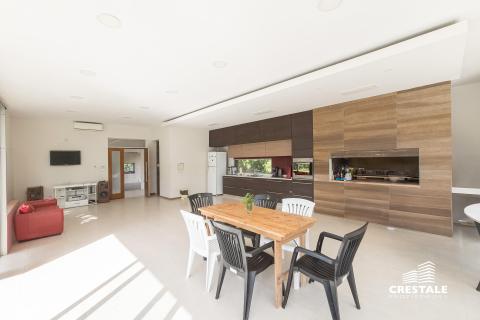 Terreno en venta Angelome 2500, Funes. CHO6894248 Crestale Propiedades