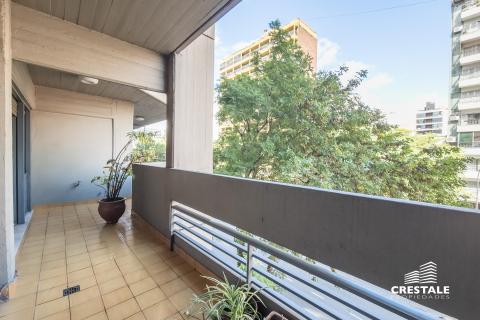 Departamento 4 dormitorios en venta Av Pellegrini Y Laprida , Rosario. CAP6899391 Crestale Propiedades