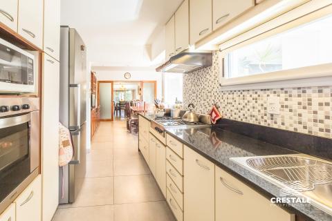 Departamento 4 dormitorios en venta Av Pellegrini Y Laprida , Rosario. CAP6899391 Crestale Propiedades