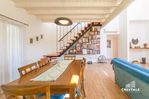 Casa 2 dormitorios en venta El Molino - Calle Pampero, Roldán. CHO6921015 Crestale Propiedades
