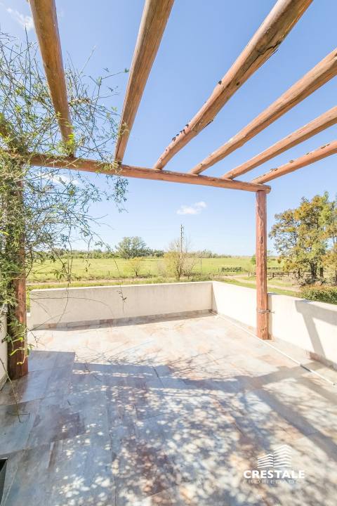 Casa 2 dormitorios en venta El Molino - Calle Pampero, Roldán. CHO6921015 Crestale Propiedades