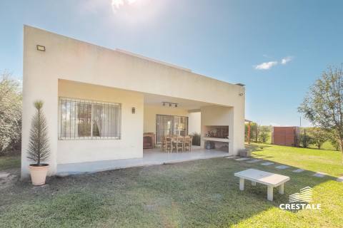 Casa 2 dormitorios en venta El Molino - Calle Pampero, Roldán. CHO6921015 Crestale Propiedades
