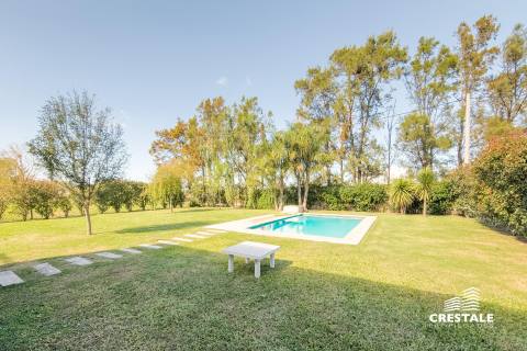 Casa 2 dormitorios en venta El Molino - Calle Pampero, Roldán. CHO6921015 Crestale Propiedades