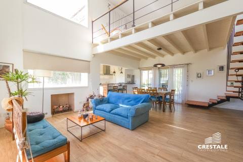 Casa 2 dormitorios en venta El Molino - Calle Pampero, Roldán. CHO6921015 Crestale Propiedades