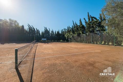 Casa 2 dormitorios en venta Los Álamos Club De Campo, Ibarlucea. CHO6921109 Crestale Propiedades