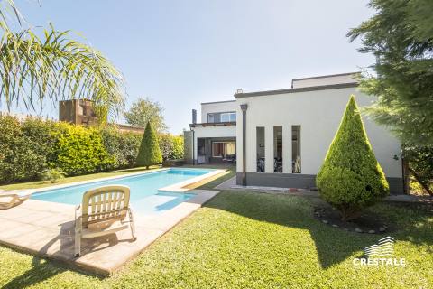 Casa 3 dormitorios en venta Aguadas, Funes. CHO6922005 Crestale Propiedades