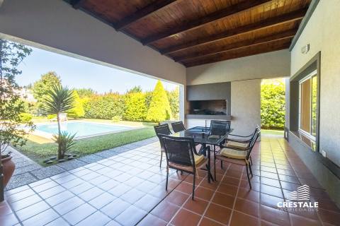 Casa 3 dormitorios en venta Aguadas, Funes. CHO6922005 Crestale Propiedades