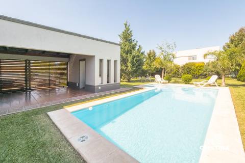 Casa 3 dormitorios en venta Aguadas, Funes. CHO6922005 Crestale Propiedades