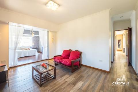 Casa 3 dormitorios en venta Aguadas, Funes. CHO6922005 Crestale Propiedades