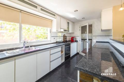 Casa 3 dormitorios en venta Aguadas, Funes. CHO6922005 Crestale Propiedades