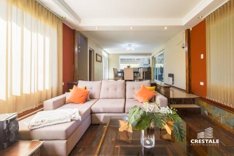 Casa 3 dormitorios en venta Aguadas, Funes. CHO6922005 Crestale Propiedades