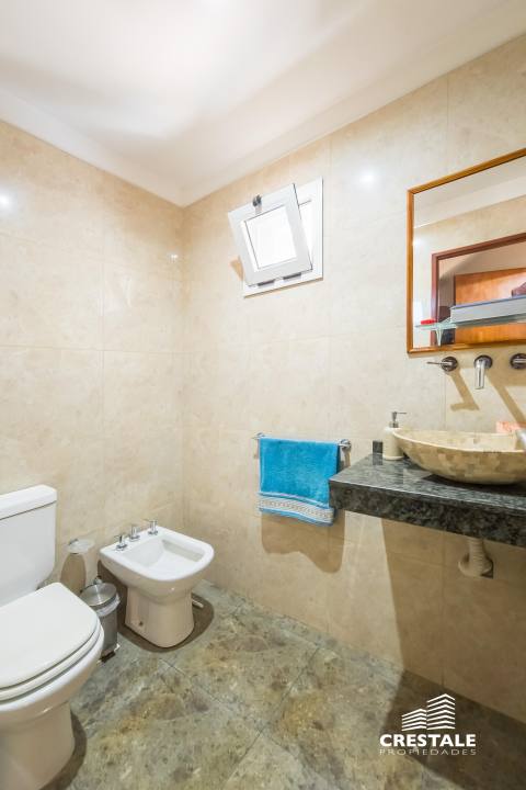 Casa 3 dormitorios en venta Aguadas, Funes. CHO6922005 Crestale Propiedades