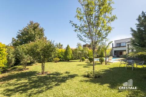 Casa 3 dormitorios en venta Aguadas, Funes. CHO6922005 Crestale Propiedades