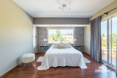 Casa 3 dormitorios en venta Aguadas, Funes. CHO6922005 Crestale Propiedades