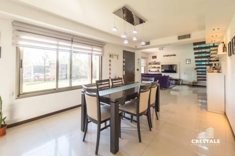 Casa 3 dormitorios en venta Tierra De Sueños 2 - Av. De Las Libertades 1200, Roldán. CHO6926568 Crestale Propiedades
