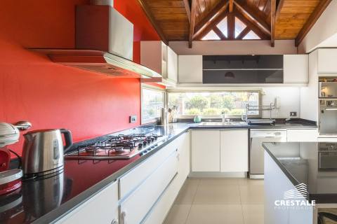 Casa 3 dormitorios en venta Tierra De Sueños 2 - Av. De Las Libertades 1200, Roldán. CHO6926568 Crestale Propiedades