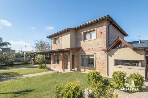Casa 3 dormitorios en venta Tierra De Sueños 2 - Av. De Las Libertades 1200, Roldán. CHO6926568 Crestale Propiedades