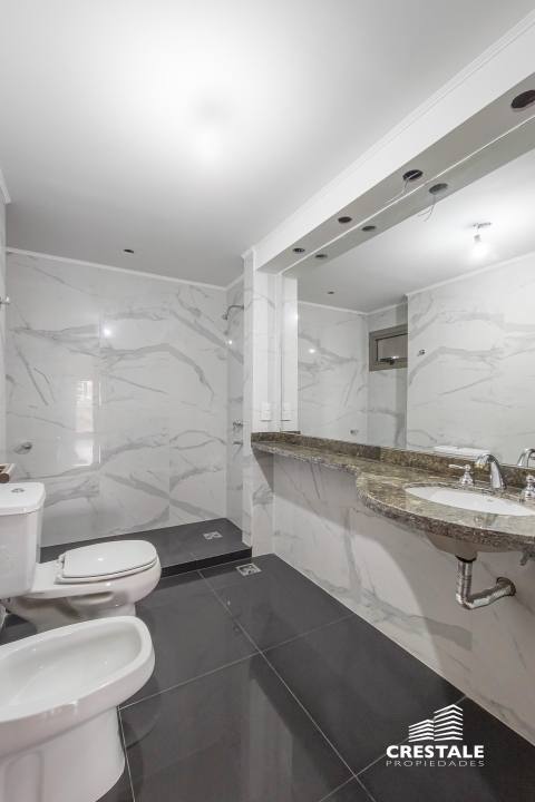 Departamento 4 dormitorios en venta Av. Pellegrini Y Maipú, Rosario. CAP6930670 Crestale Propiedades
