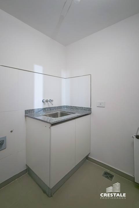 Departamento 4 dormitorios en venta Av. Pellegrini Y Maipú, Rosario. CAP6930670 Crestale Propiedades