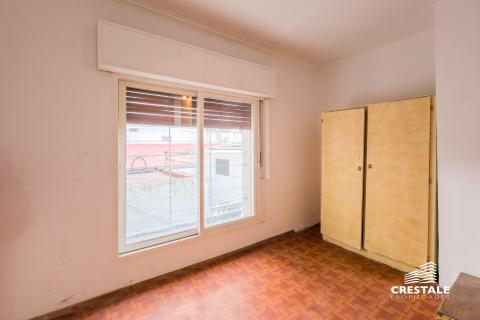 Departamento de pasillo 4 dormitorios en venta Entre Ríos 1500, Rosario. CPH6963224 Crestale Propiedades