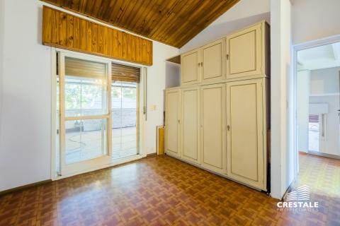 Departamento de pasillo 4 dormitorios en venta Entre Ríos 1500, Rosario. CPH6963224 Crestale Propiedades