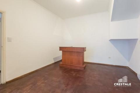 Departamento de pasillo 4 dormitorios en venta Entre Ríos 1500, Rosario. CPH6963224 Crestale Propiedades